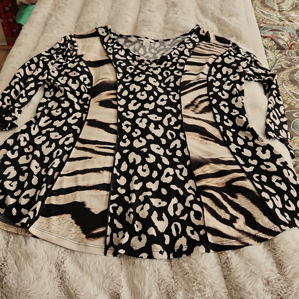 Animal print top